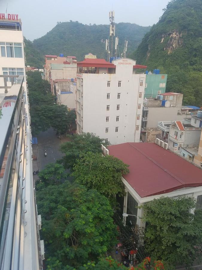 Anh Thuan Hotel 1 Cat Ba Island Exterior photo