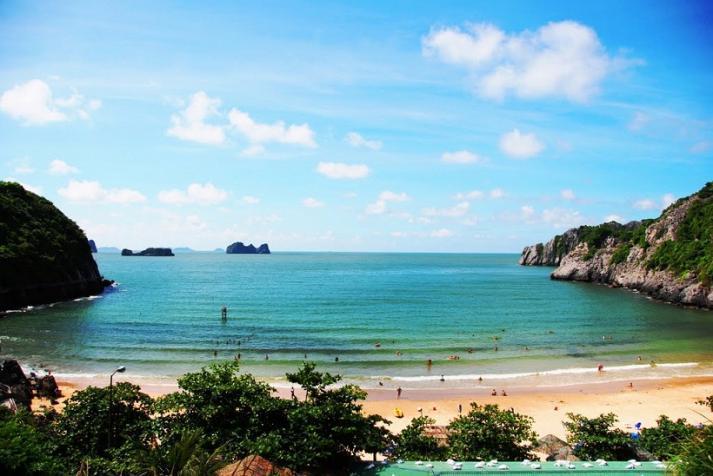 Anh Thuan Hotel 1 Cat Ba Island Exterior photo